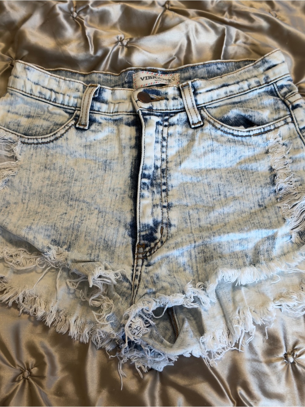Vibrant Acid Wash Frayed Denim Shorts — Light Blue